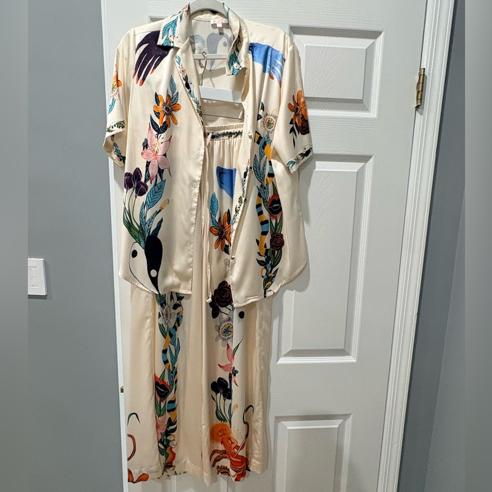 Luxxel Cream co-ord set with Multicolor Floral Print